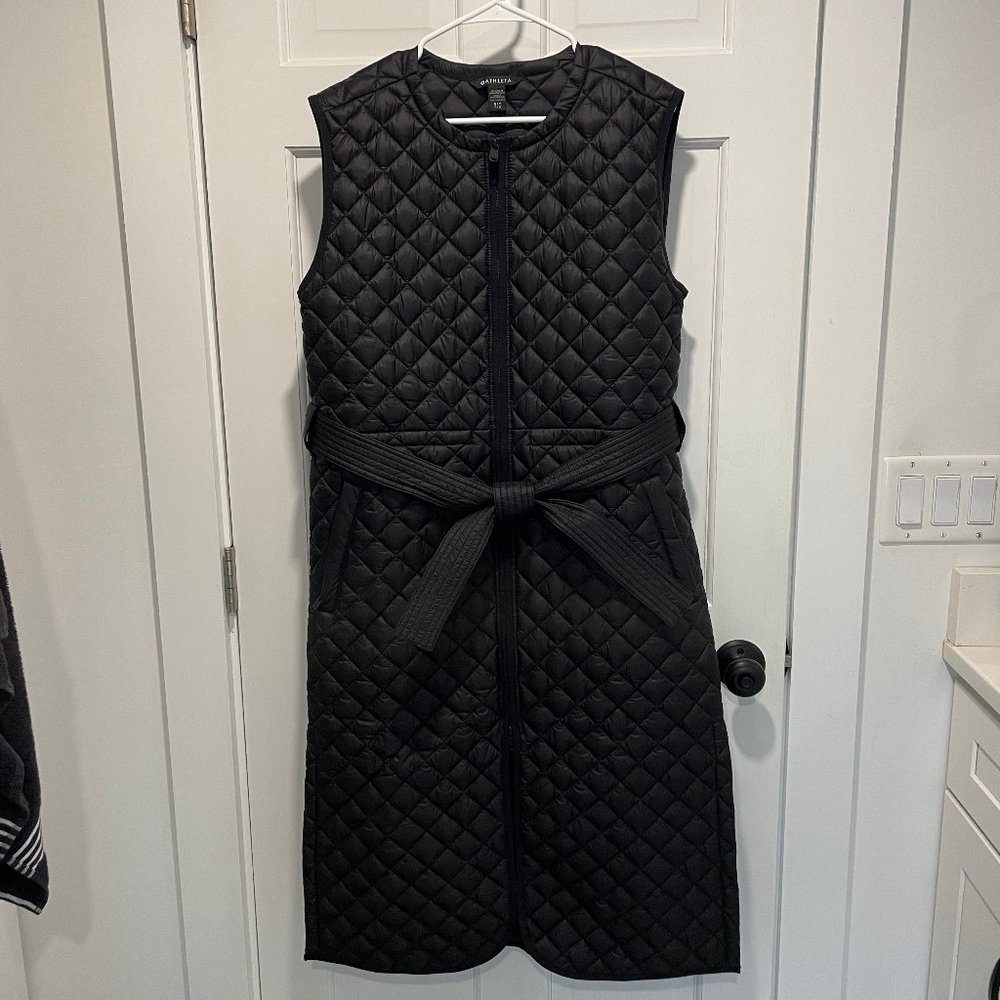 Athleta Whisper Featherless Long Womens Vest